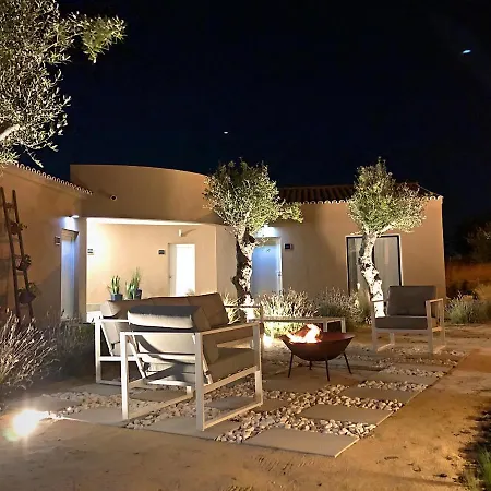 Bed and Breakfast Alamos Retreat - Wellness & Yoga Boutique 3*