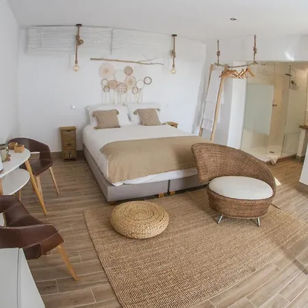 Alamos Retreat - Wellness & Yoga Boutique 3* Αλμπουφέιρα
