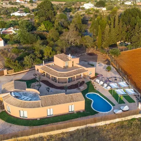 Alamos Retreat - Wellness & Yoga Boutique Bed and Breakfast 3*