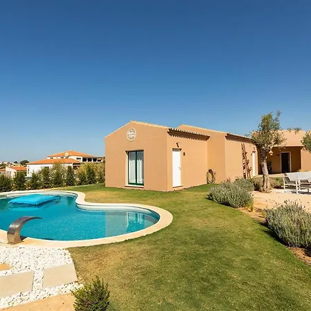Alamos Retreat - Wellness&yoga Boutique Couette-café Albufeira