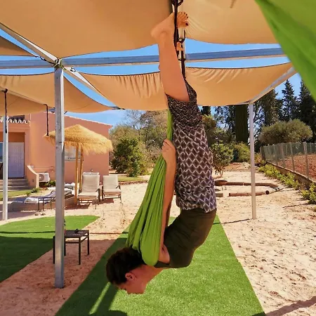 Bed & Breakfast Alamos Retreat - Wellness & Yoga Boutique Albufeira